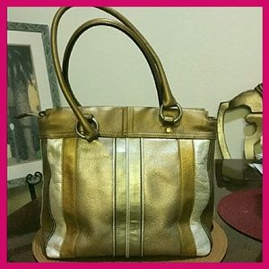 TIGNANELLO METALLIC LEATHER STRIPE SHOULDER EUC